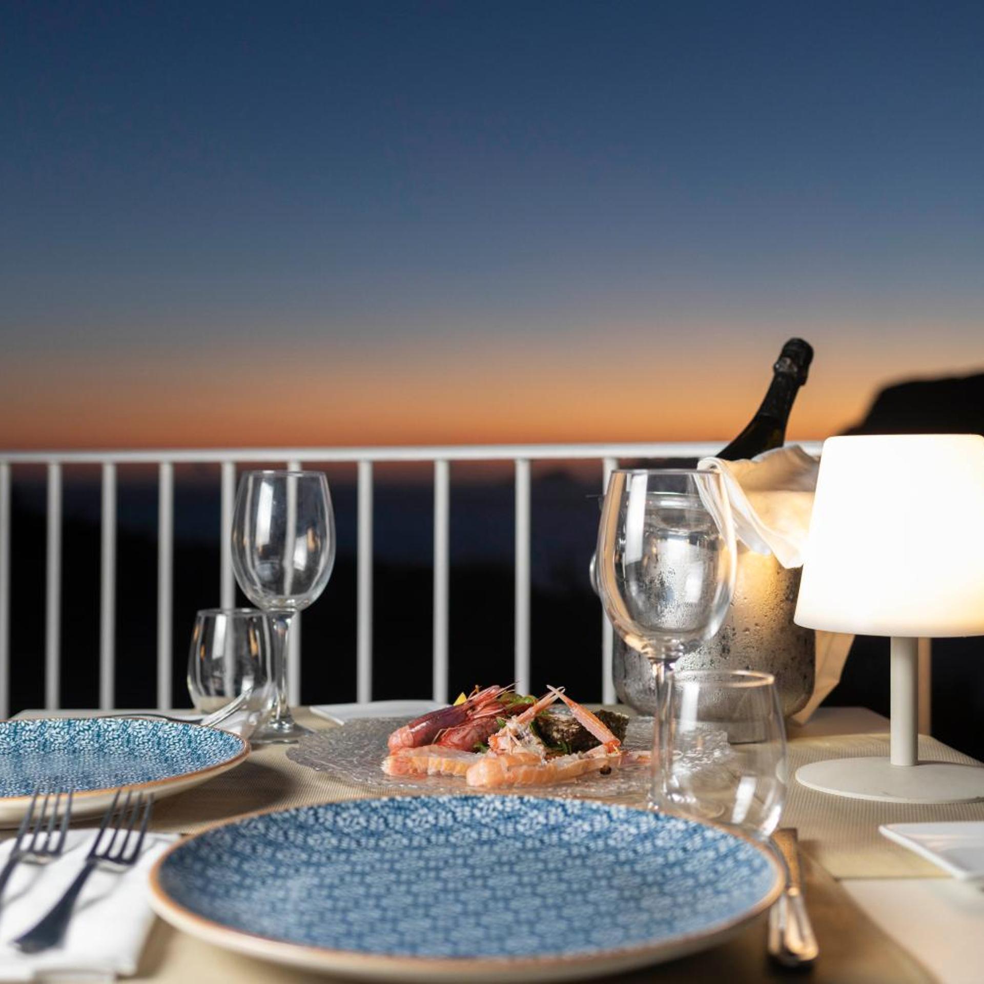 Grand Hotel Chiaia di Luna 26/55