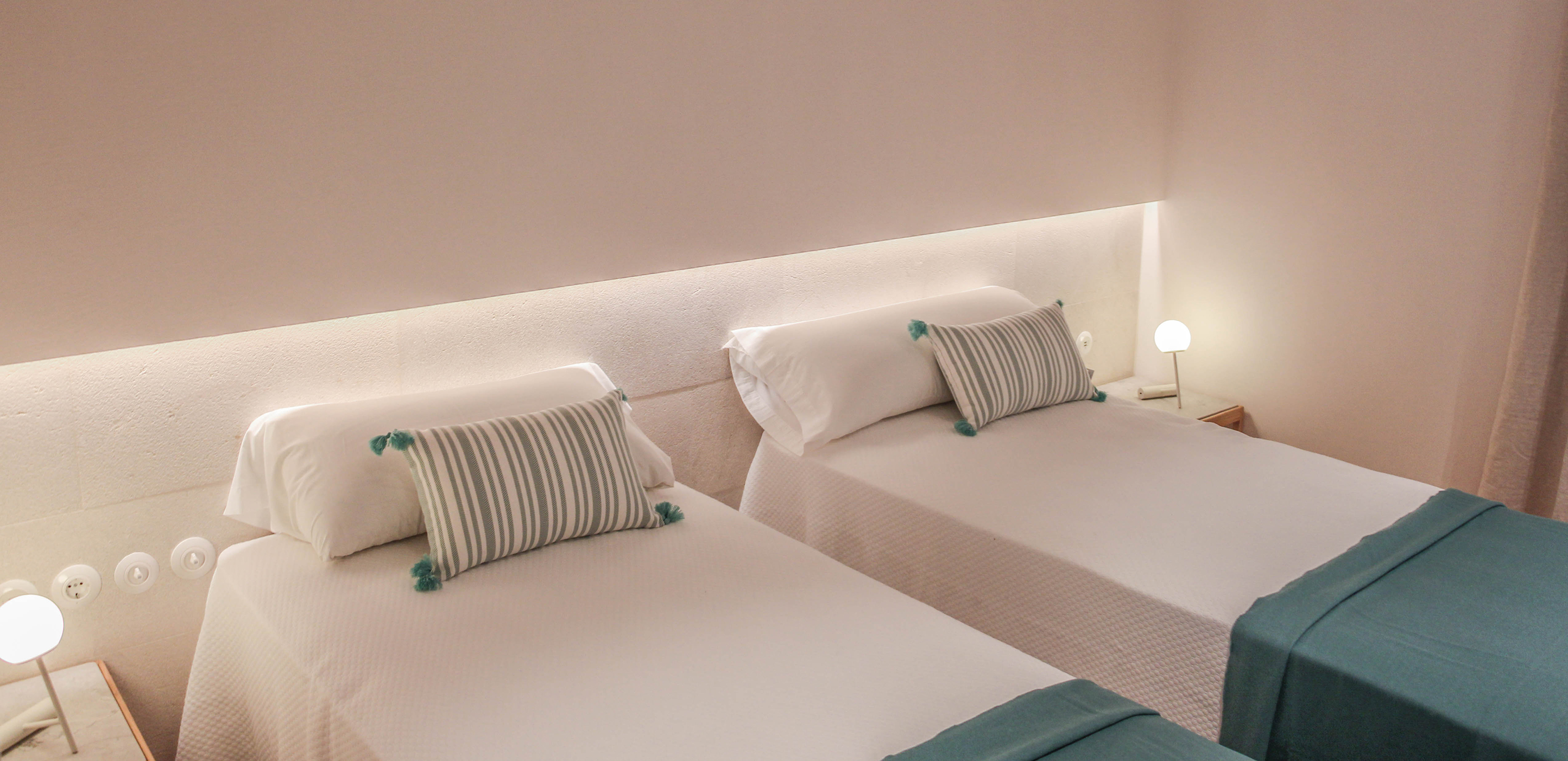 2 BEDROOMS, APARTMENT