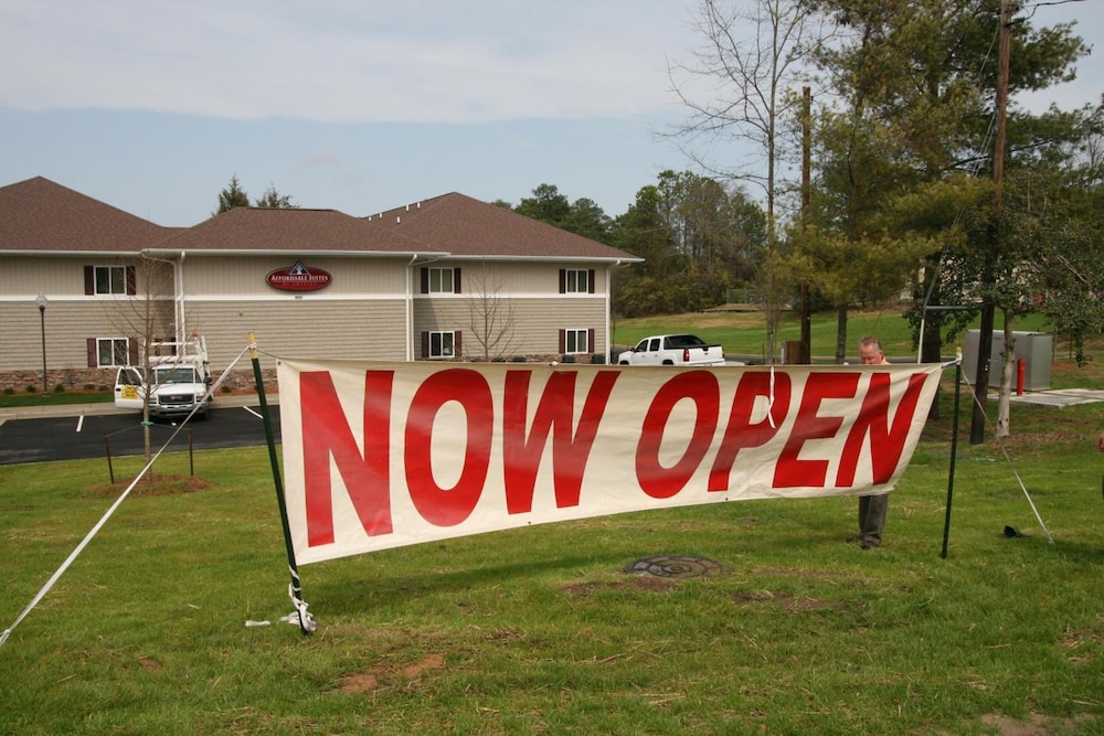 Affordable Suites Augusta 17/35