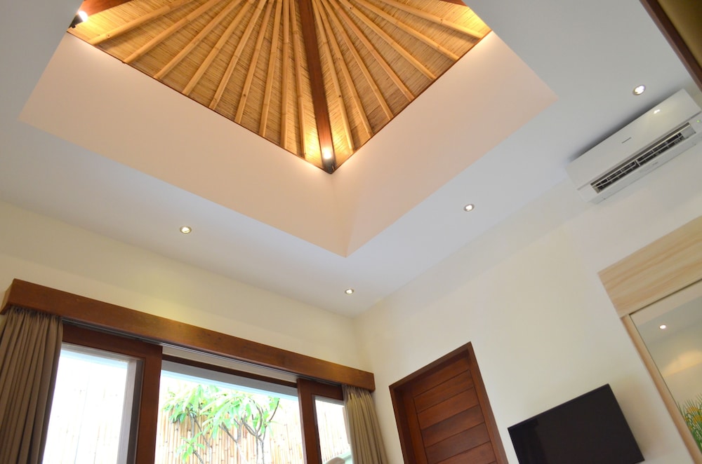 The Jas Villas 46/69