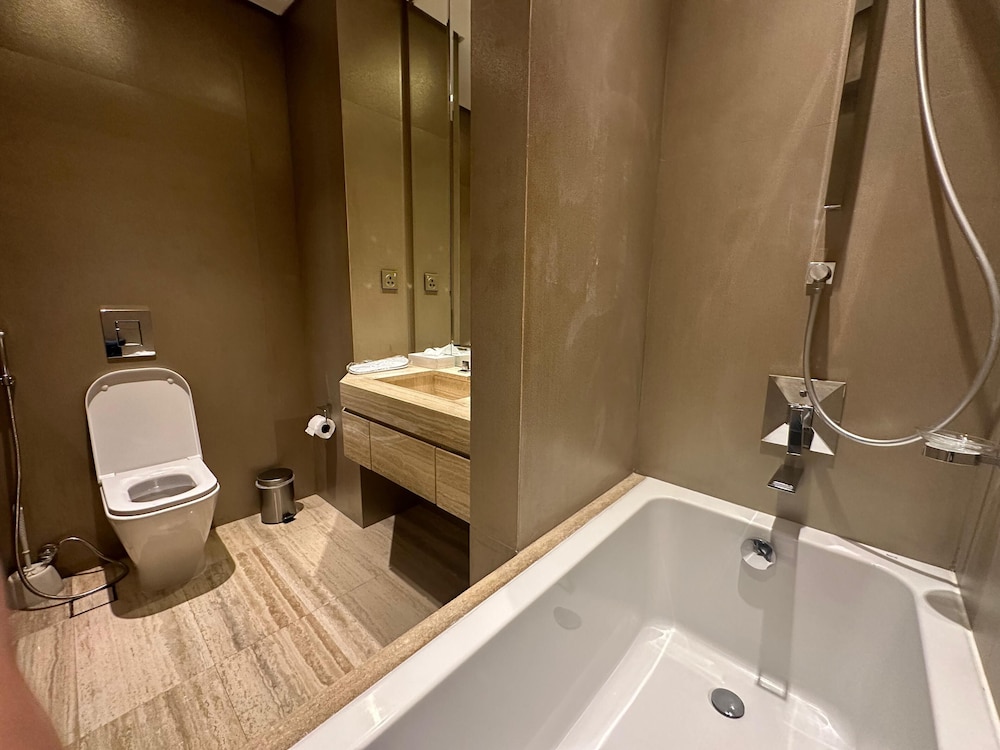Hotel Suites - Damac Tower Riyadh 60/60