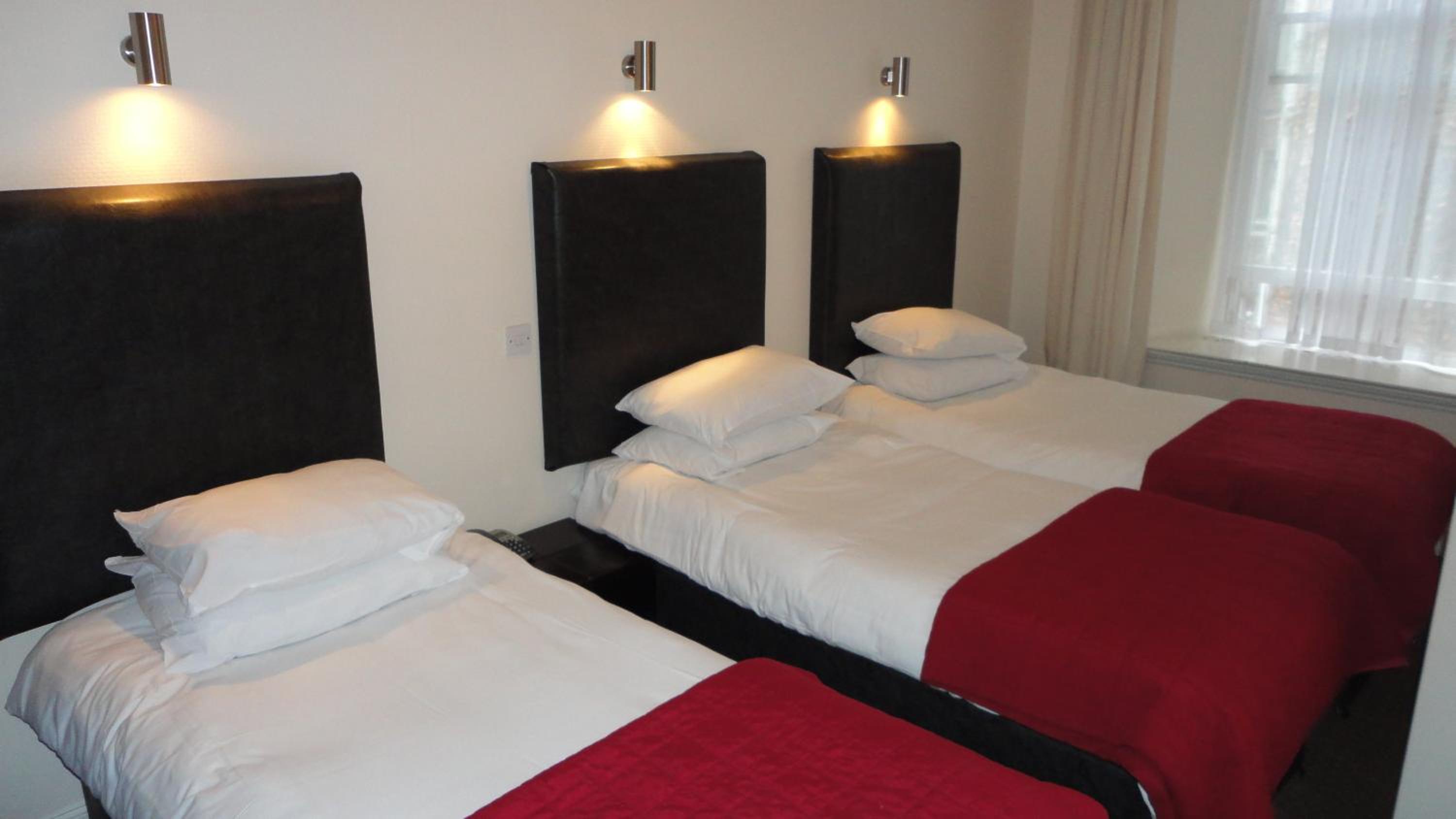 The Sandyford Hotel 20/50
