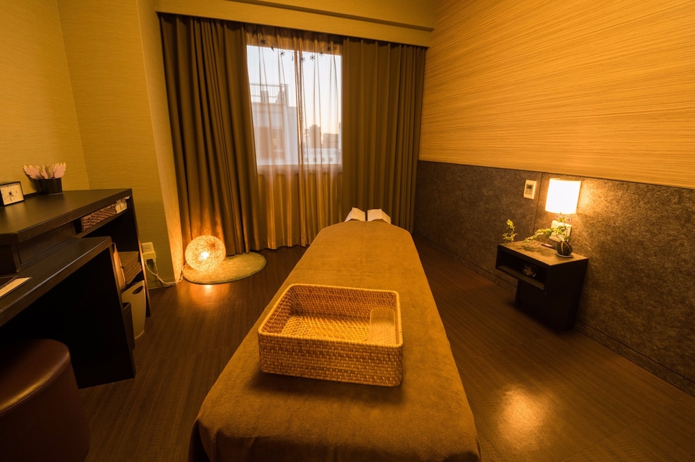 Dormy Inn Premium Kyoto Ekimae 33/37