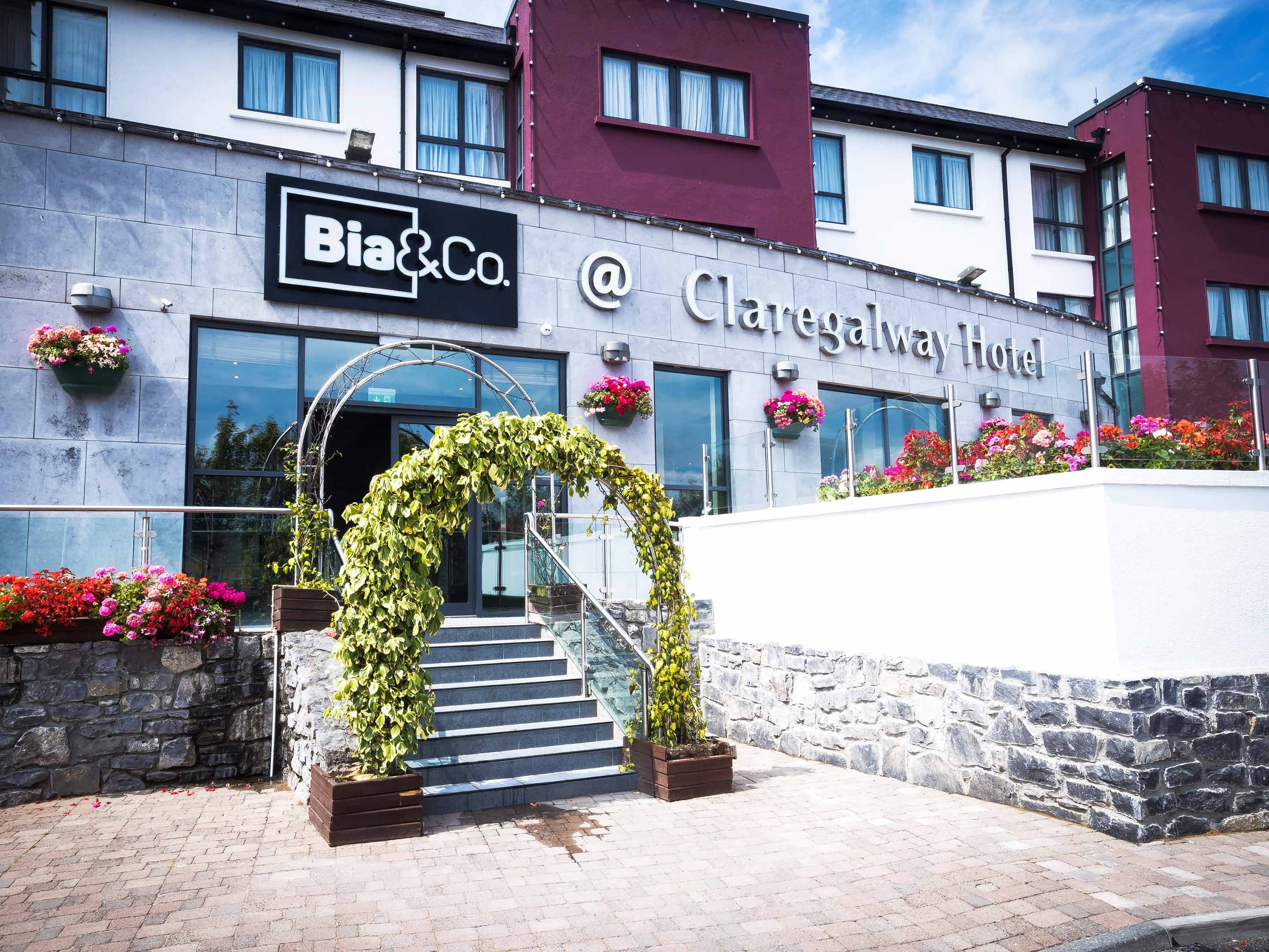 Claregalway Hotel 6/93