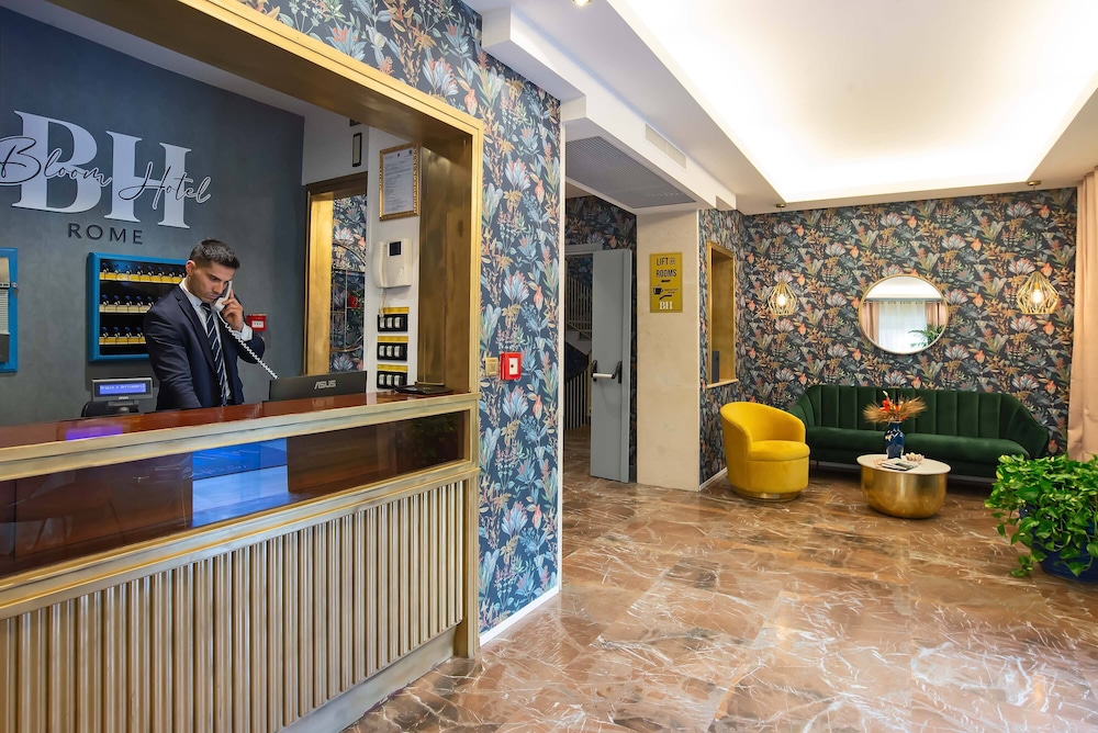 Bloom Hotel Roma 3/75