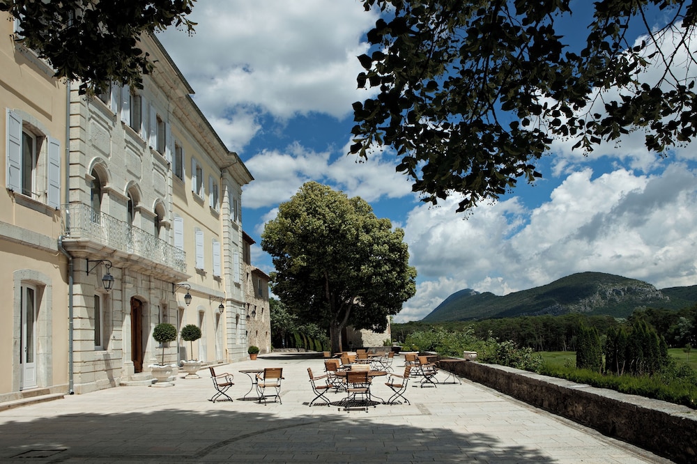 Le Chateau De Taulane 38/49