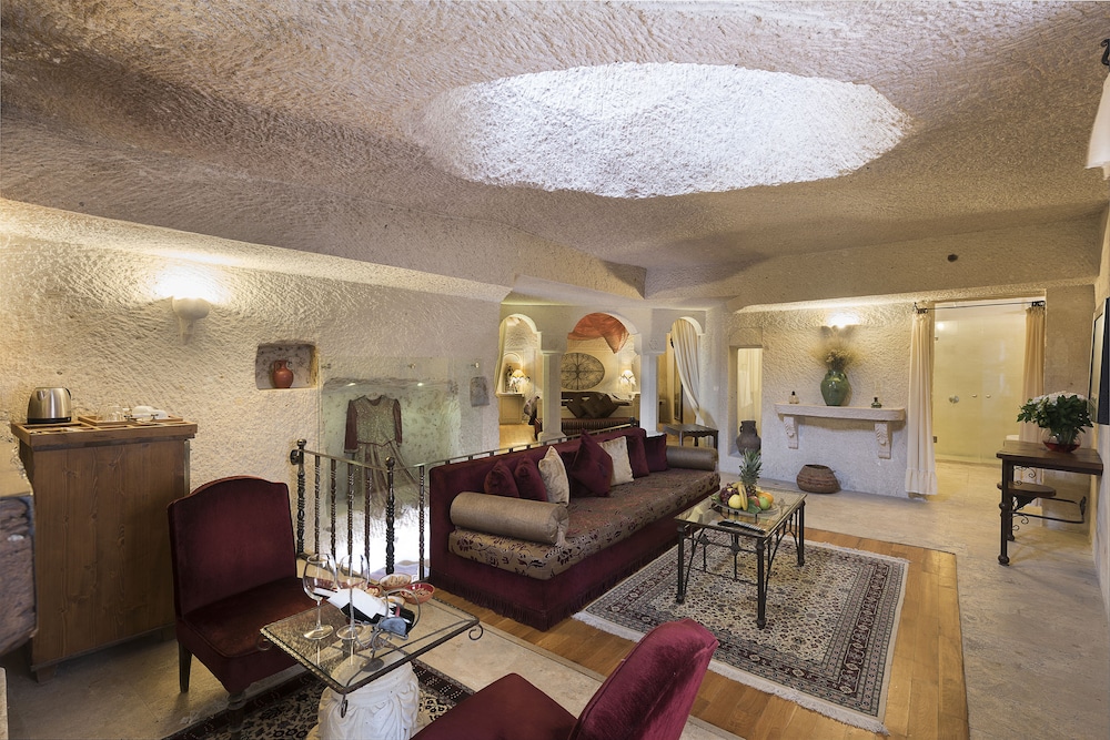 Anatolian Houses 55/73