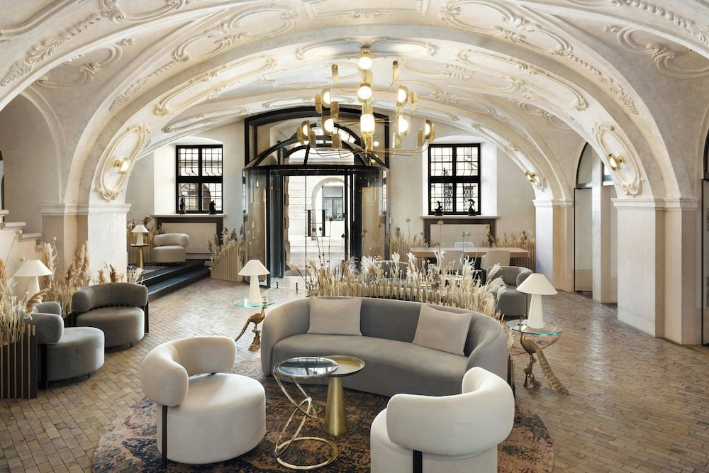 Hotel H15 Luxury Palace 31/50