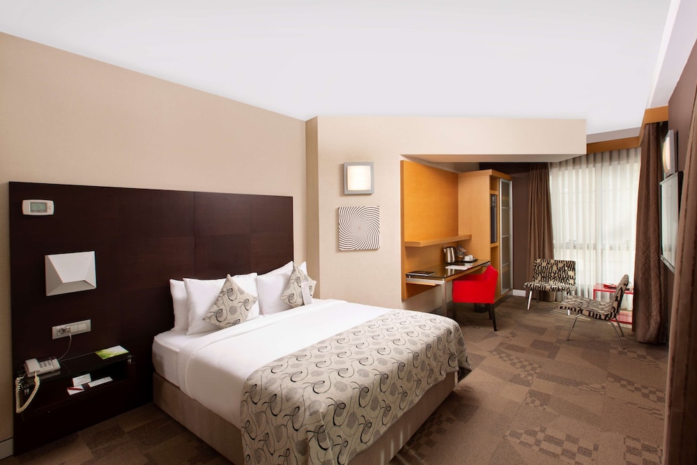 Nippon Hotel 21/55