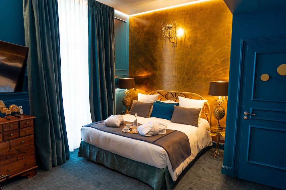 NOVOTEL CHATEAU DE MAFFLIERS 23/79