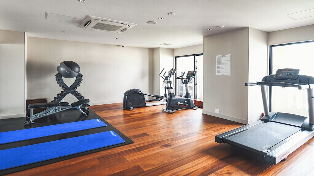 Lequ Okinawa Chatan Spa And Resort 40/70