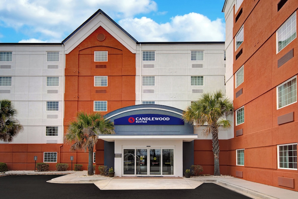 CANDLEWOOD SUITES COLUMBIA-FT. JACKSON 6/62