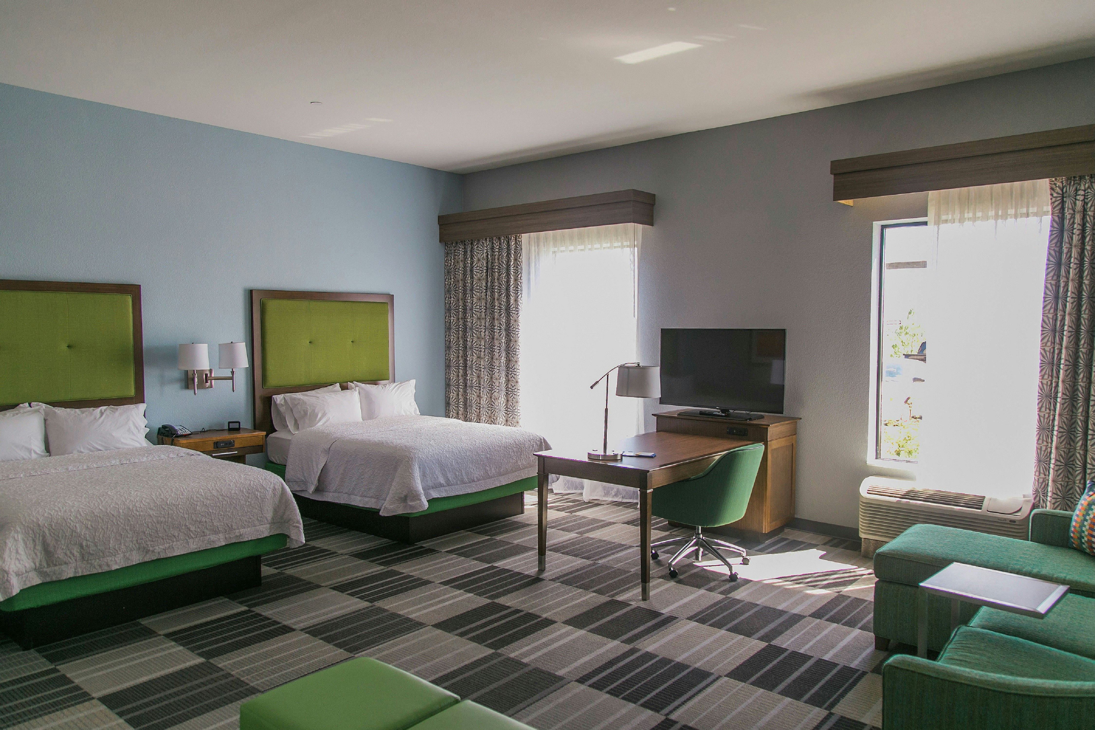 STUDIO, 2 QUEEN BEDS, ACCESSIBLE