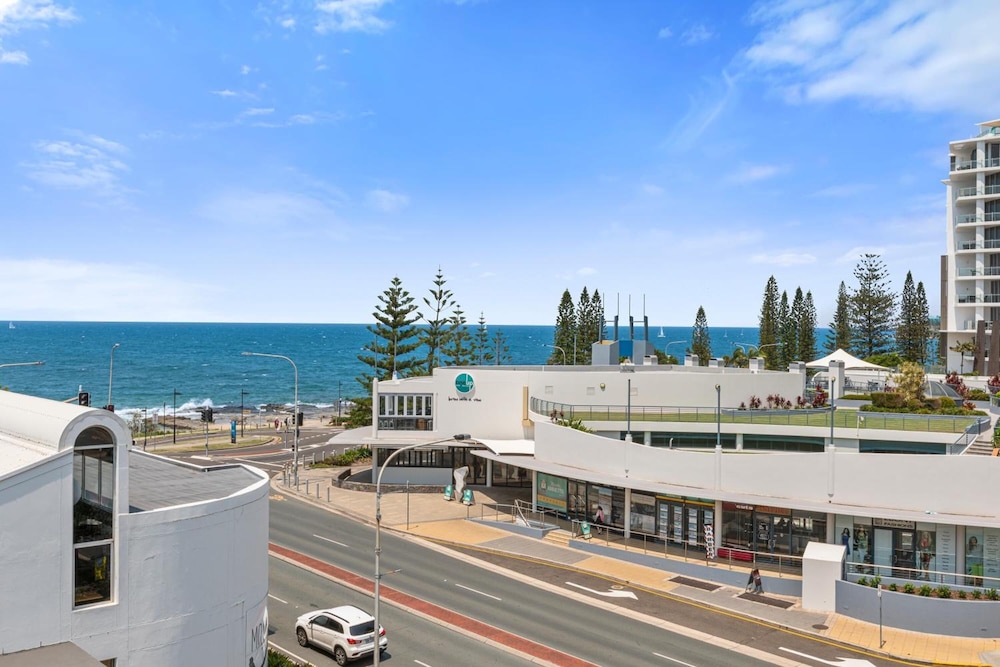 Raffles Mooloolaba 60/70