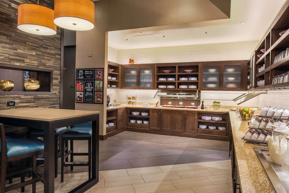 Hyatt Place Cleveland Westlake Crocker Park 56/66