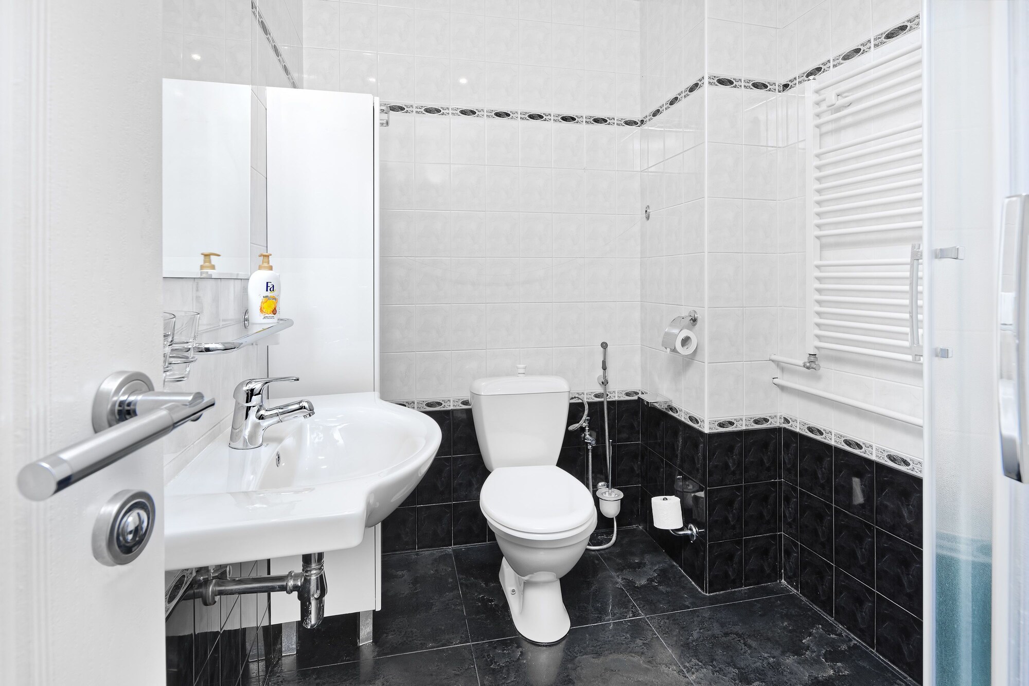 Deluxe, Double Bed, Pool Access