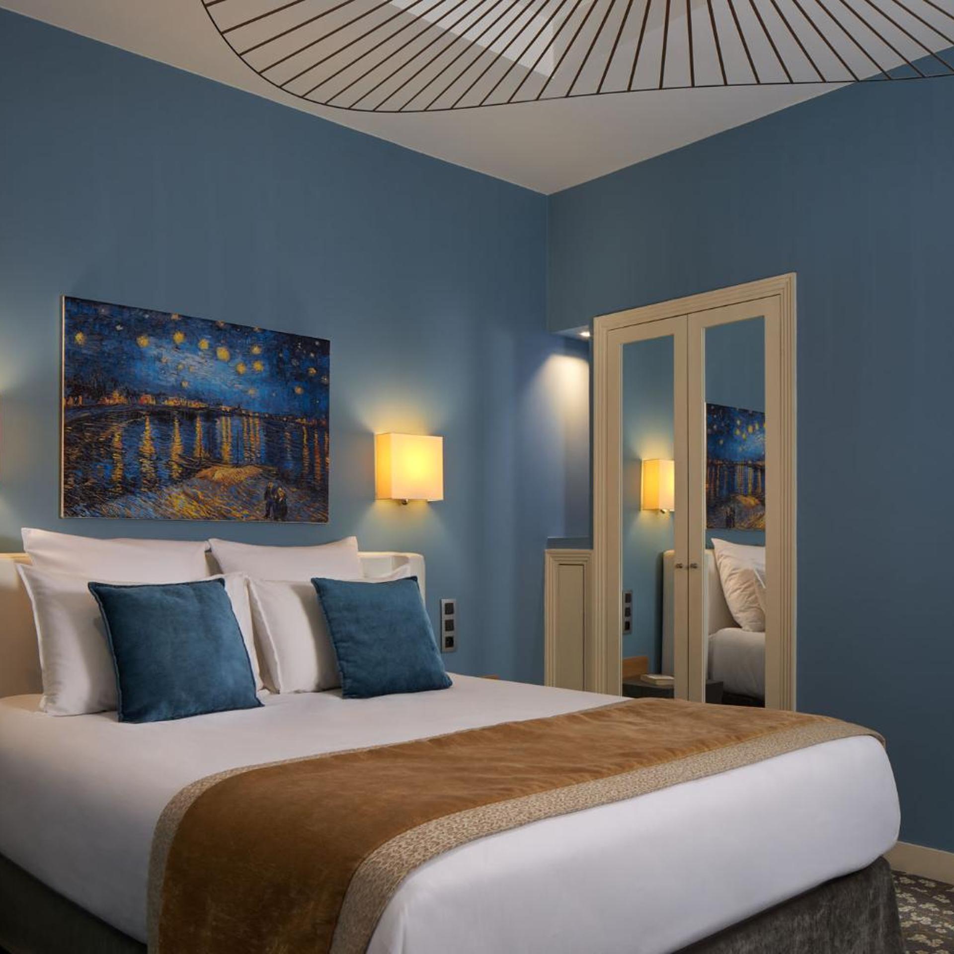 Superior, King Bed