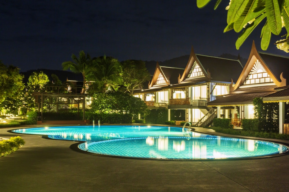 Aura Samui Best Beach Hotel in KOH SAMUI