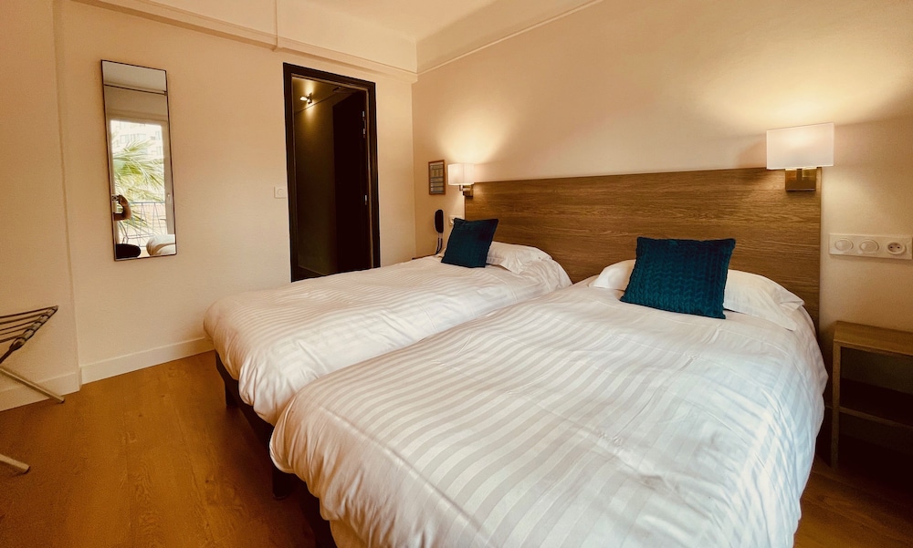 Hotel Courbet 13/60