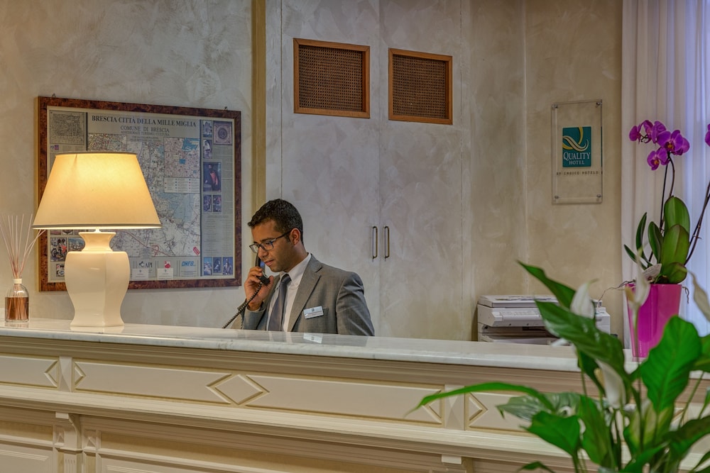 Hotel Continental Brescia 6/53