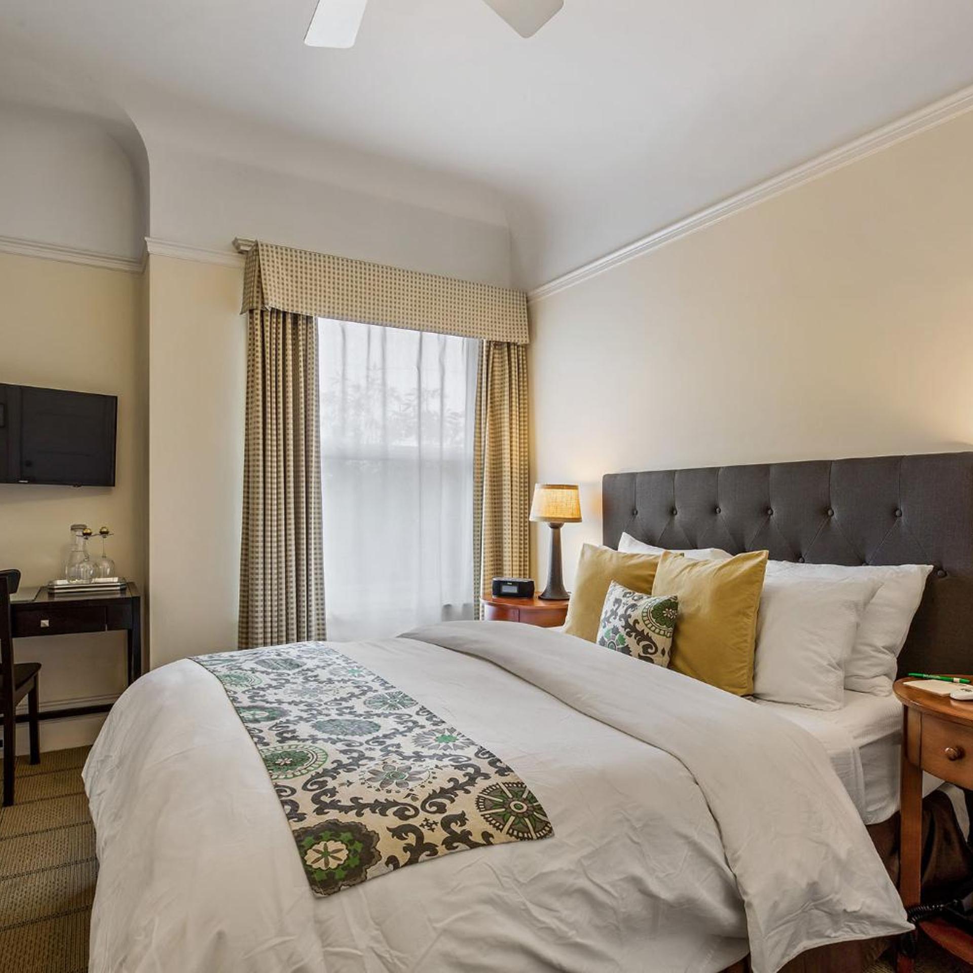 Parker Guest House 8/46