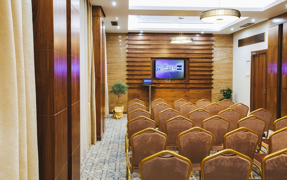 Radisson Blu Hotel Yerevan 41/50