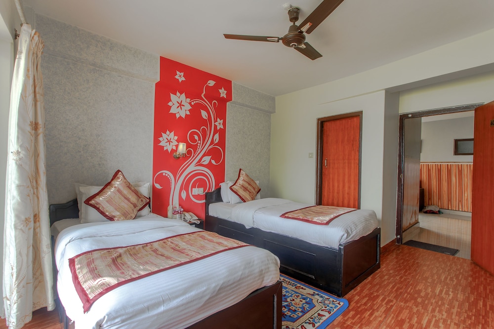 Hotel Peace Plaza 19/50