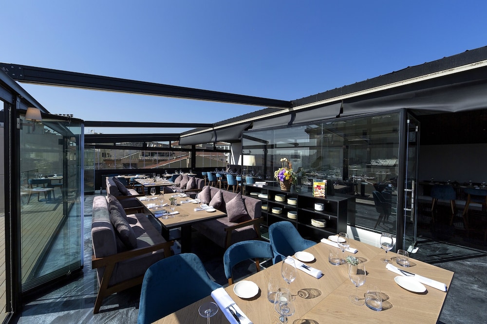 Walton Hotels Galata 29/35