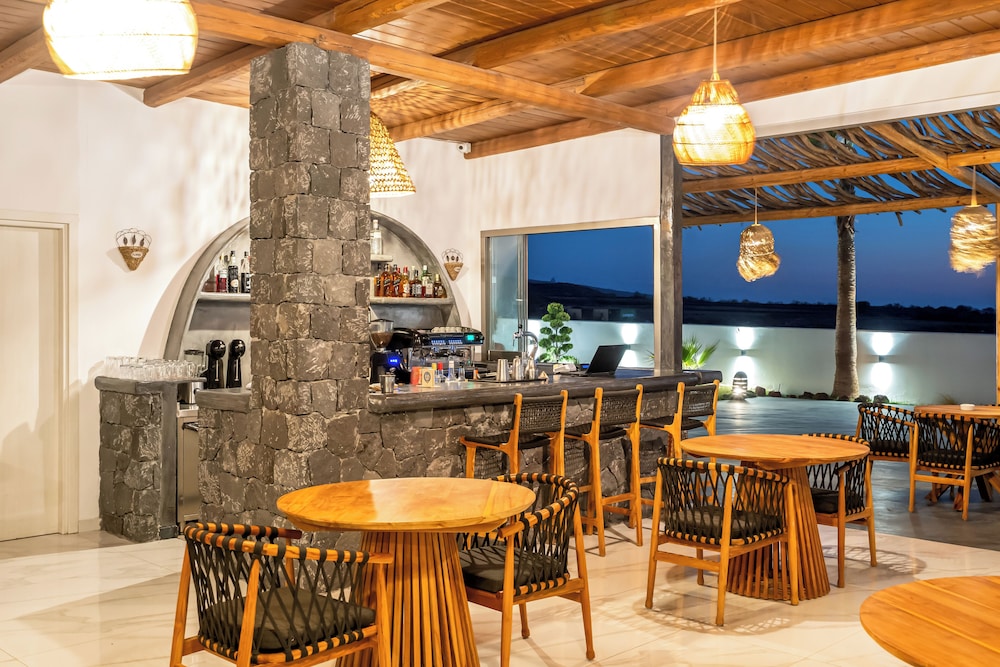 Amethyst Exclusive Suites Oia 55/72