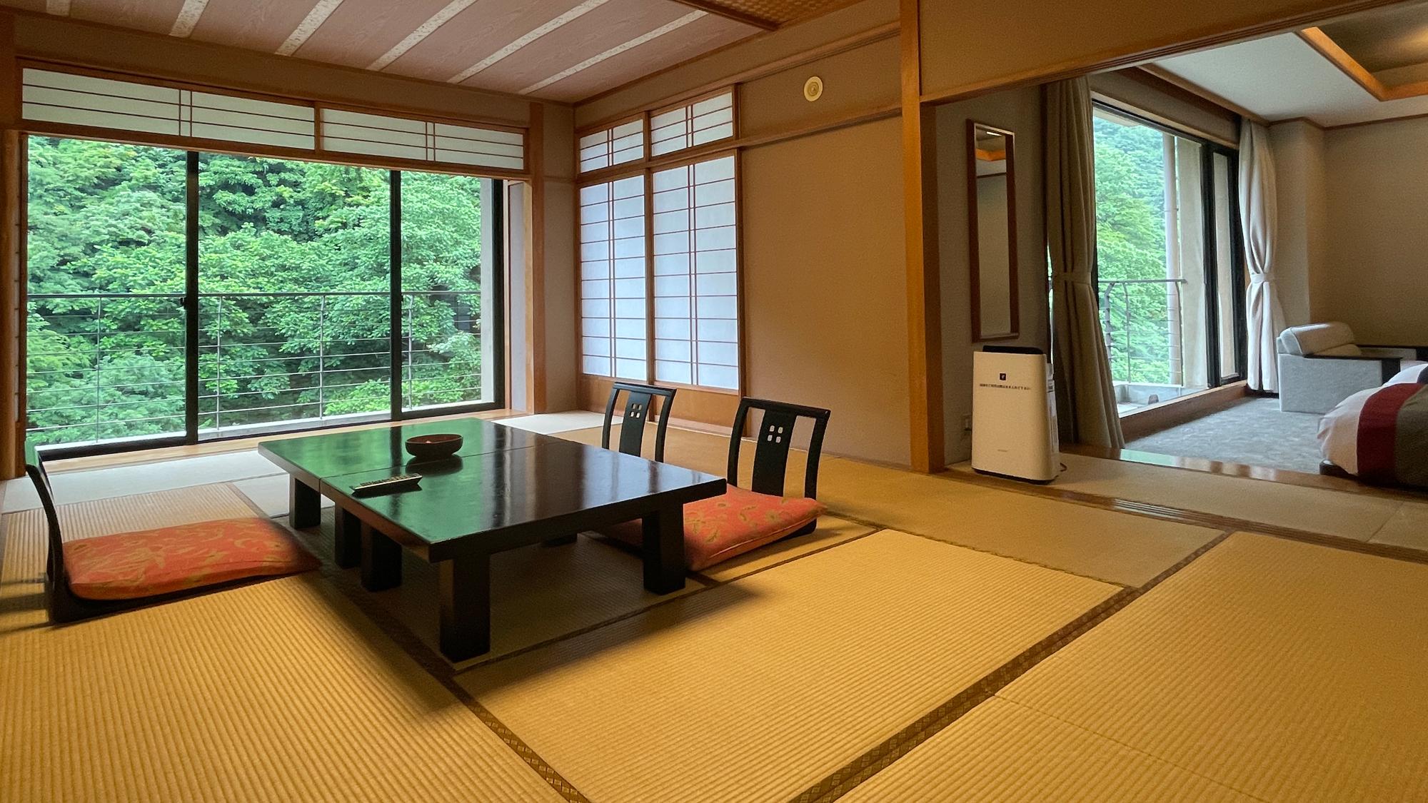 Japanese Western, Junior Suite, Twin Beds, Mountain View
