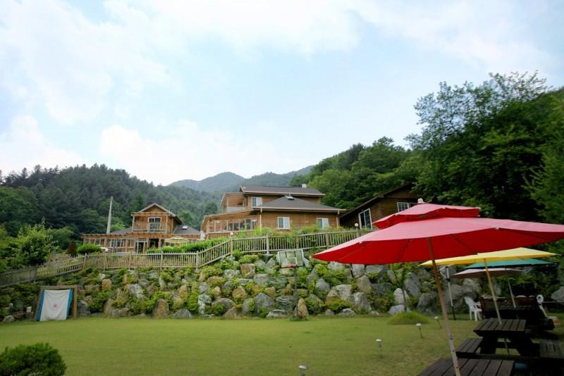 Yangpyeong Familiar Hill Pension 9/18