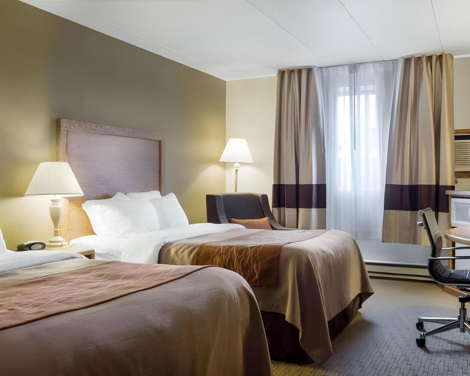 Standard, King Bed