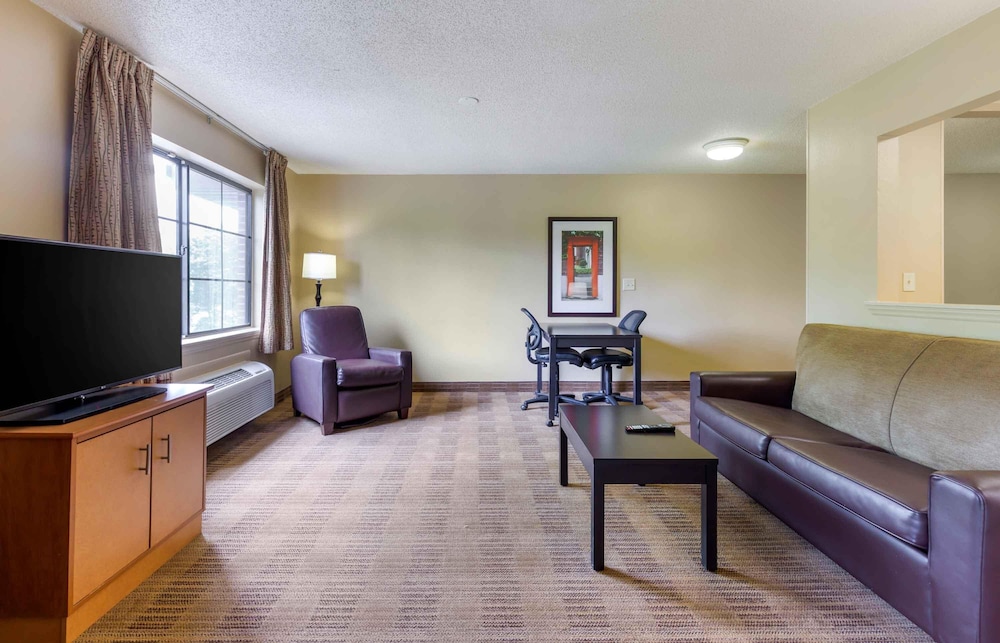 Extended Stay America Raleigh Rtp 4610 Miami Blvd 37/49