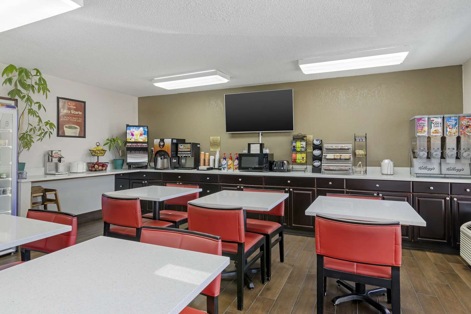 Econo Lodge Augusta, Downtown 24/27