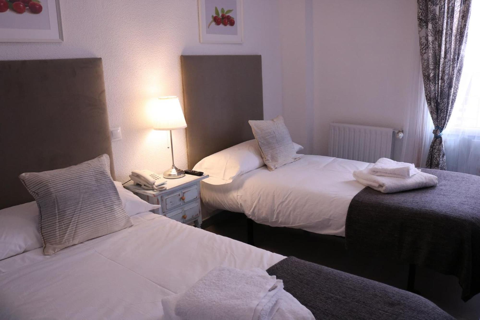 Infante Hotel 26/55