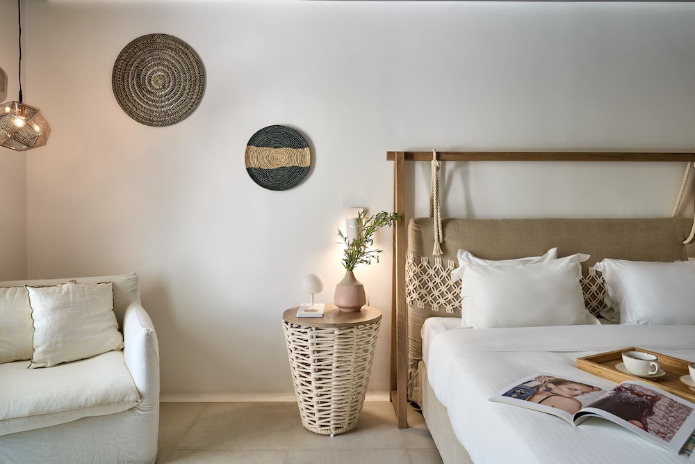 Adorno Beach Hotel and Suites 56/76