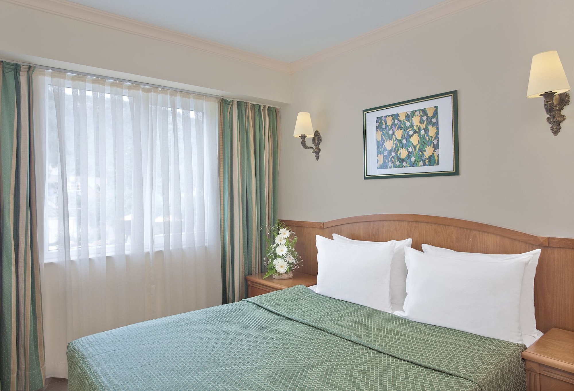 FAMILY SUITE, DOUBLE BED, SOFA