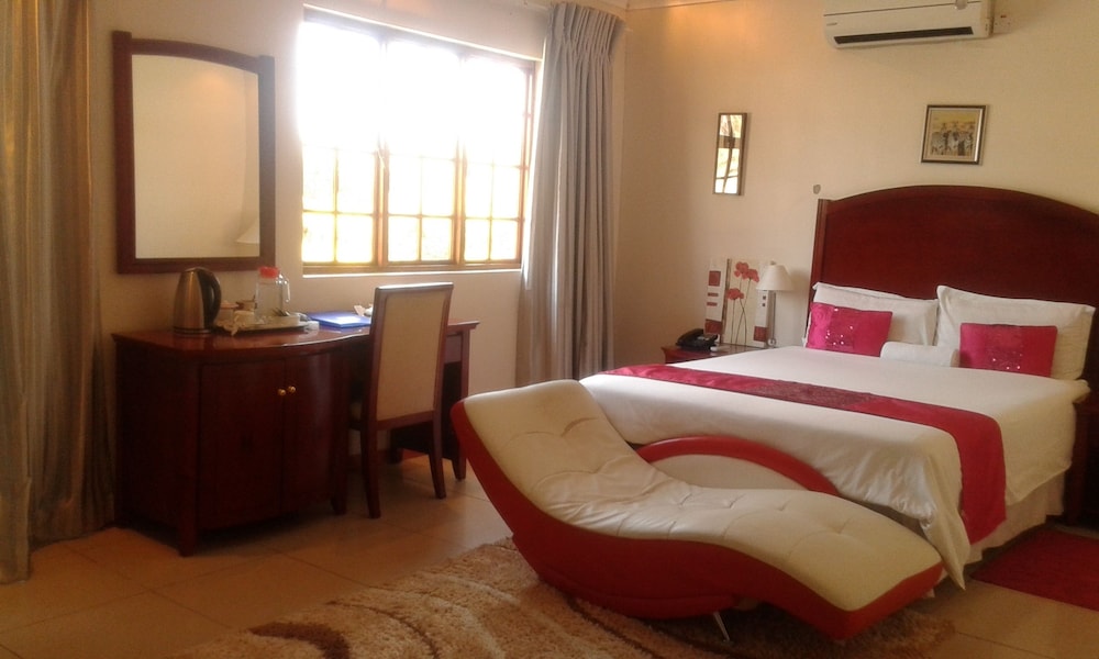 Comfort Palace Guest House Francistown 2/21