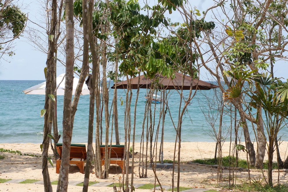 Gold Sand Beach Bungalow 31/41