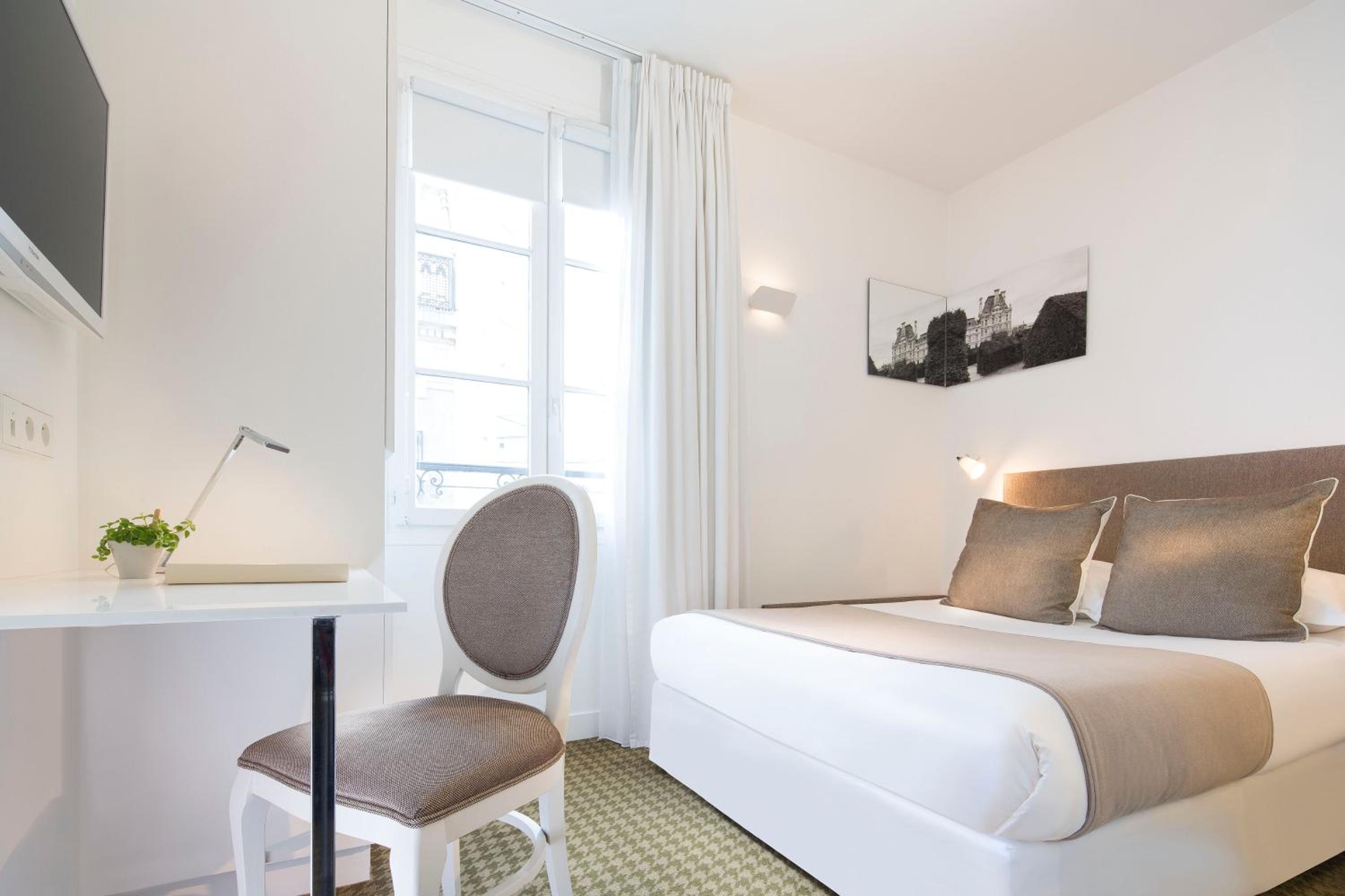 غرفة مفردة، Hotel Mistral 4/8