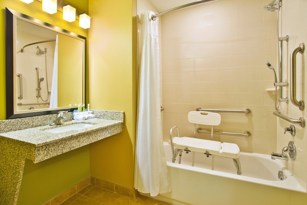 Holiday Inn Express Hastings 15/51
