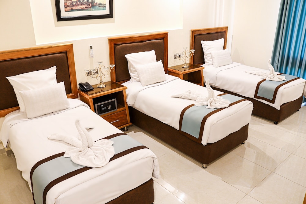 Raed Hotel Suites 8/39