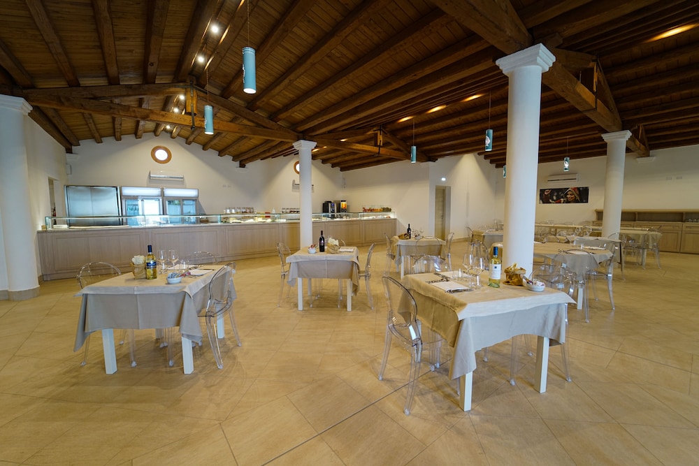 Gh Santina Resort And Spa 25/41
