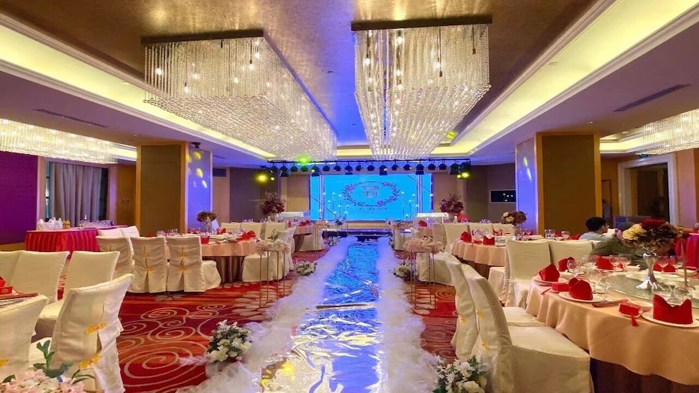Bao Li Lai International 39/50