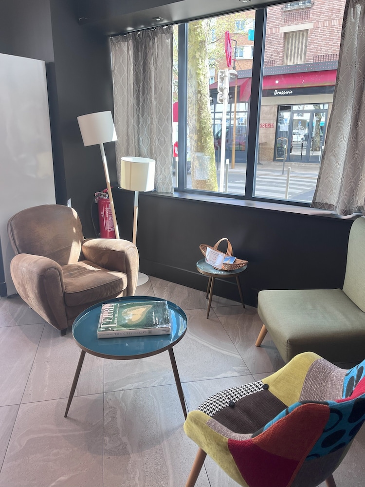COMFORT HOTEL SIXTEEN PARIS MONTROUGE 46/67