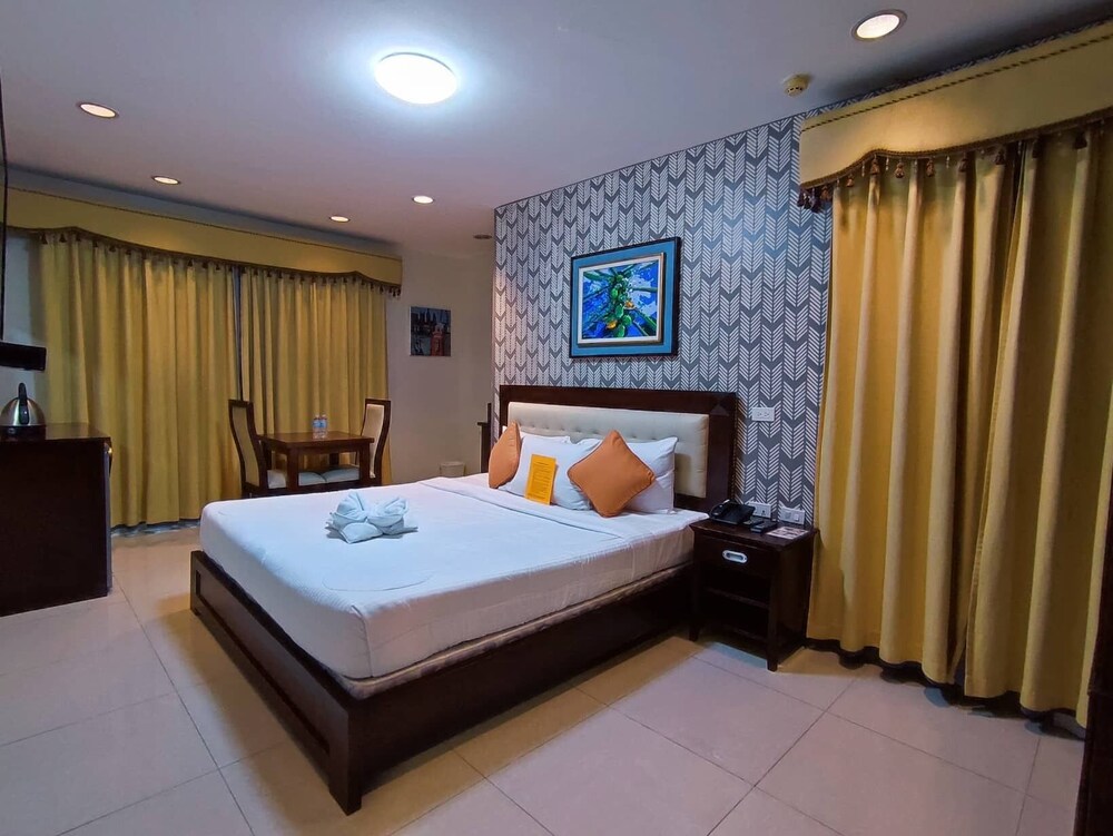 Devera Hotel 31/72