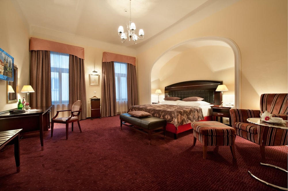 Ea Embassy Prague Hotel Formerly Euroagentur Art Embassy 27/45