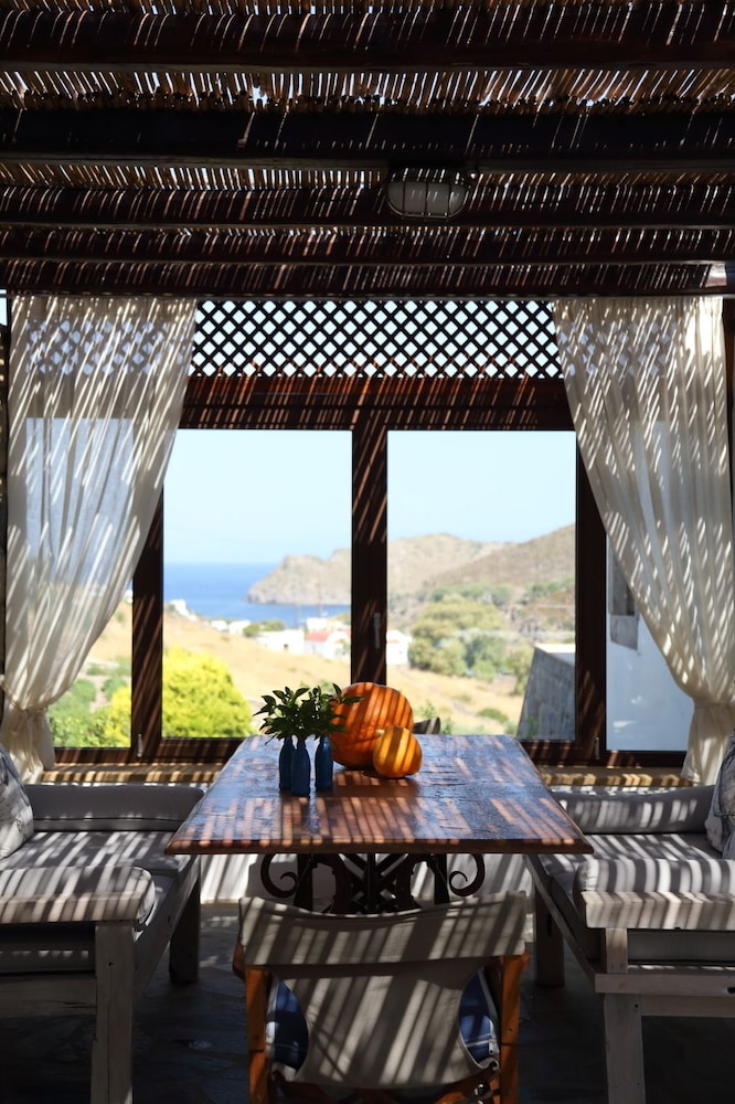 Patmos Exclusive Villas 17/50