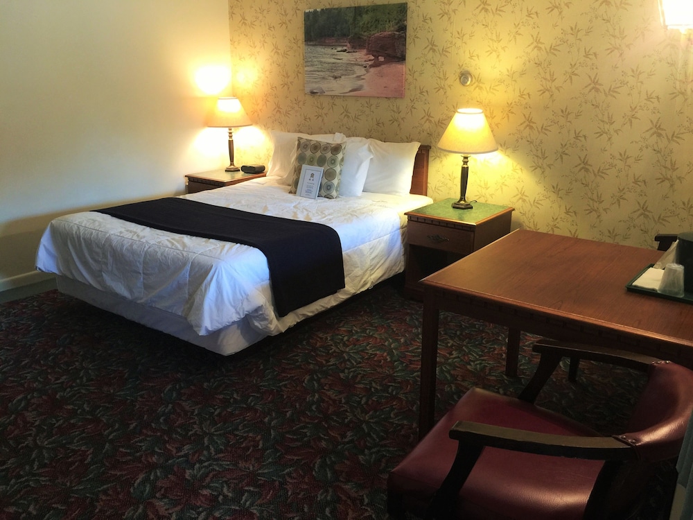 Cedar Motor Inn 27/56