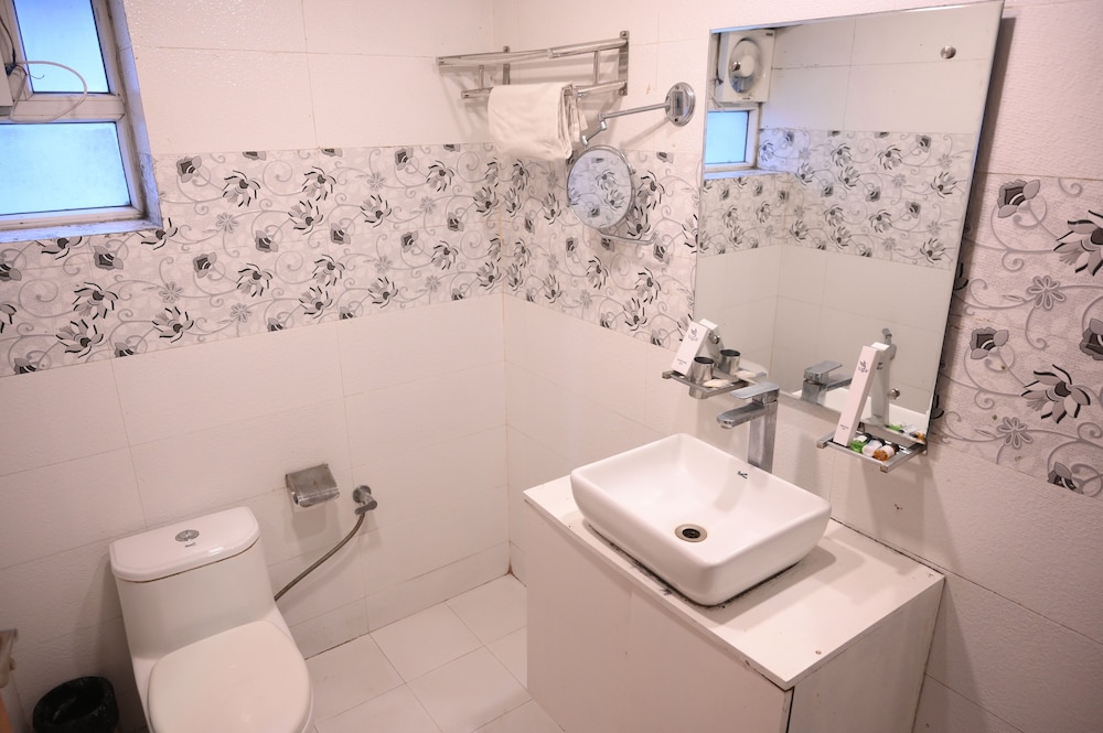 Hotel Vaibhav Inn 49/50